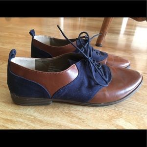 Restricted Saddle Oxford Shoes Sz 10-like new!